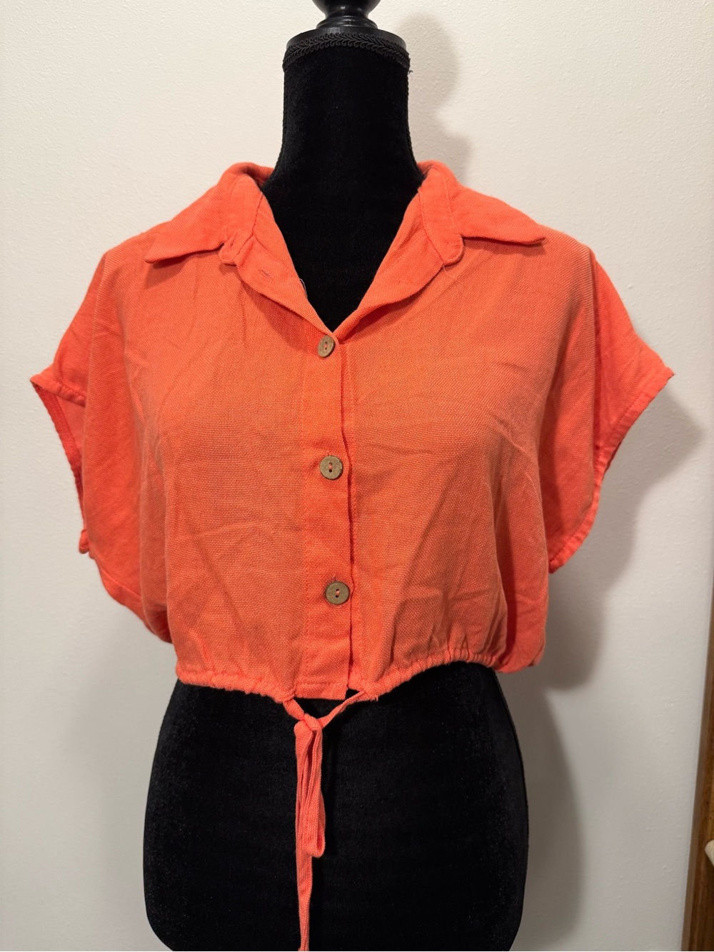HYFVE Coral Button-Front Cropped Drawstring Shirt